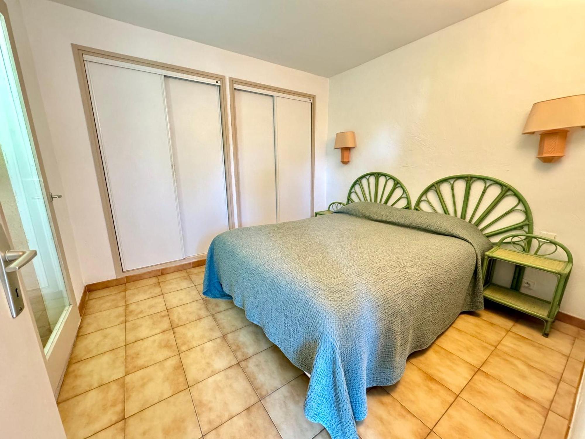 Parc Et Residence Le Provencal Йер Экстерьер фото
