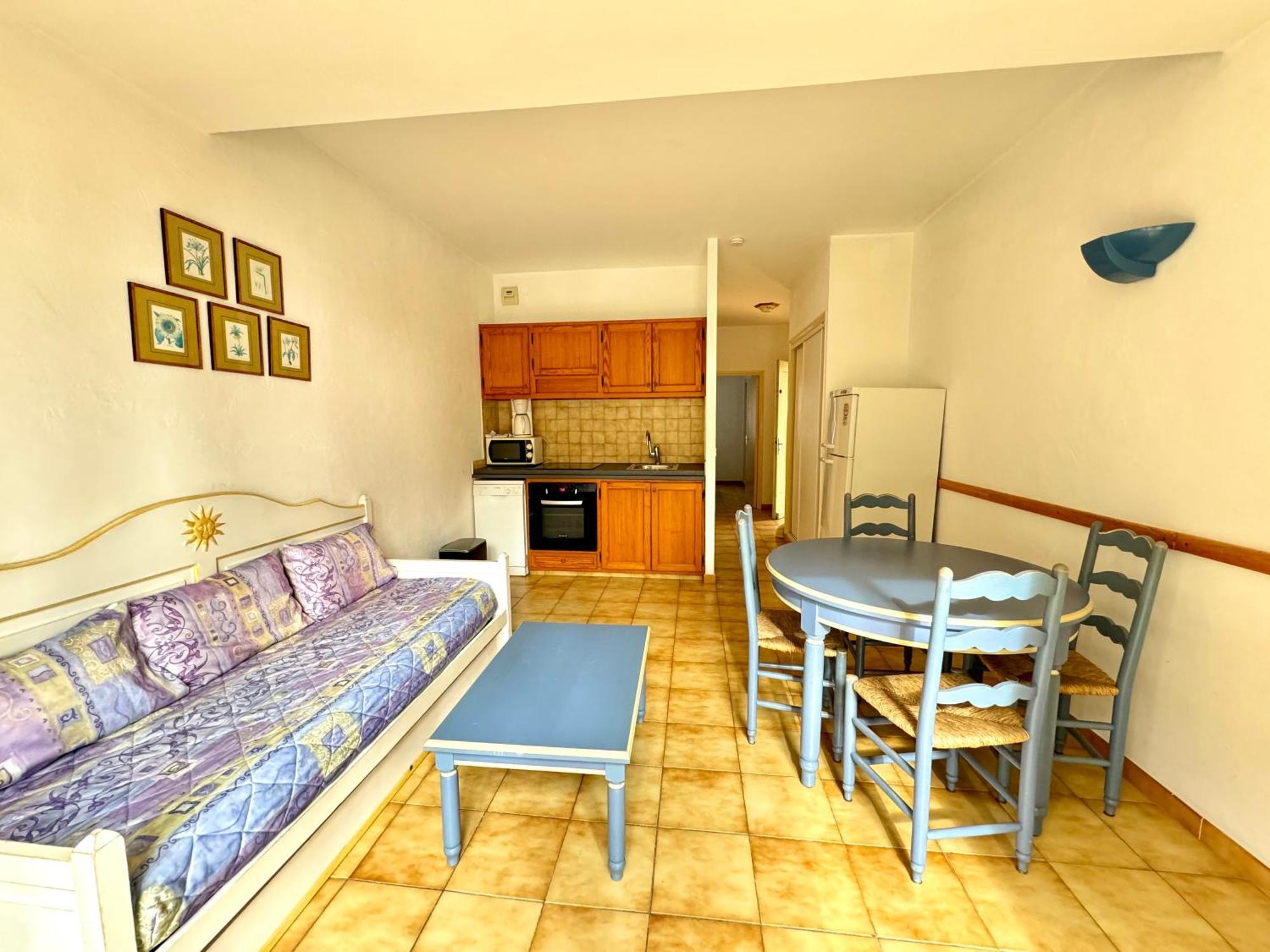 Parc Et Residence Le Provencal Йер Экстерьер фото