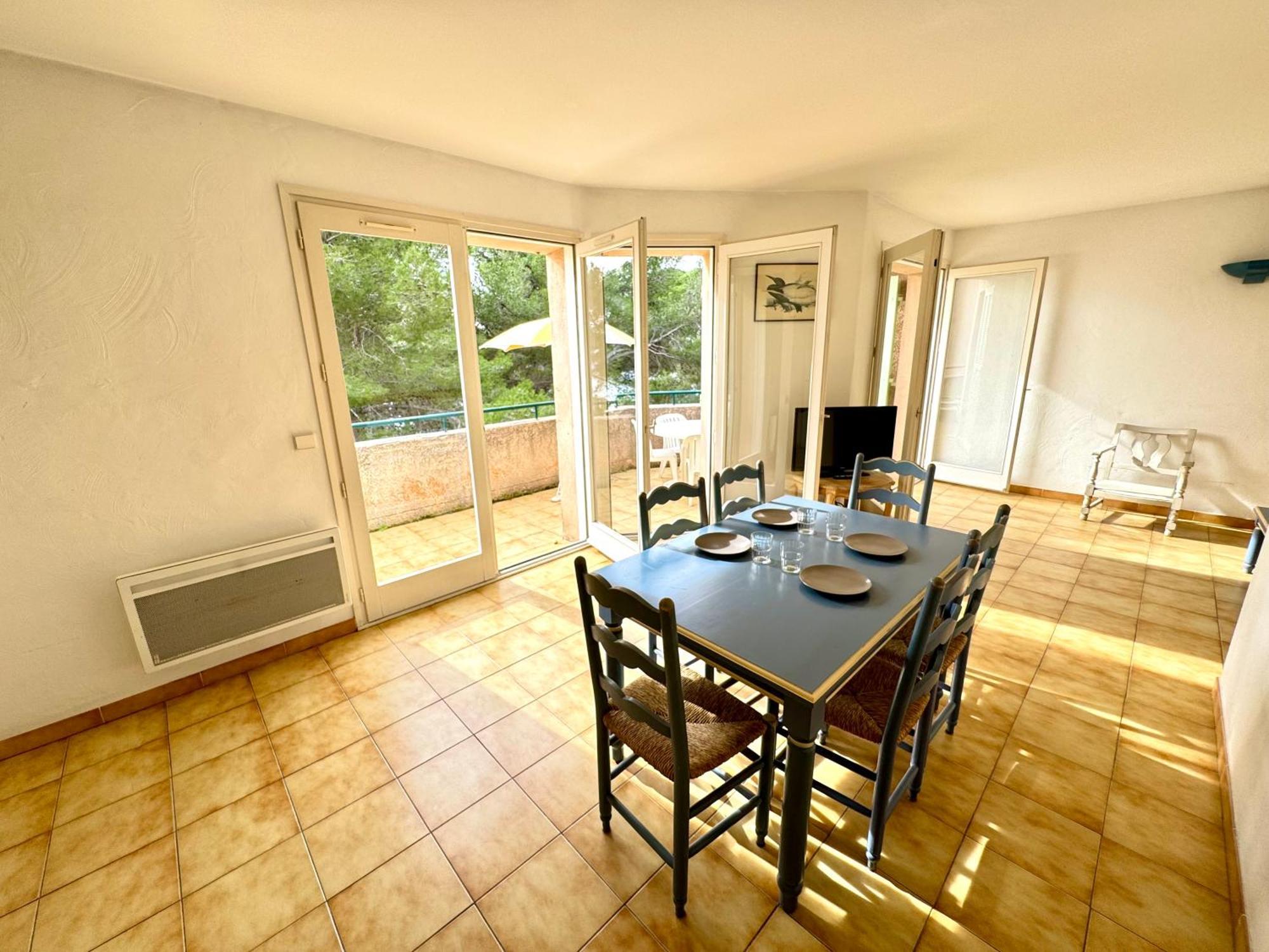 Parc Et Residence Le Provencal Йер Экстерьер фото