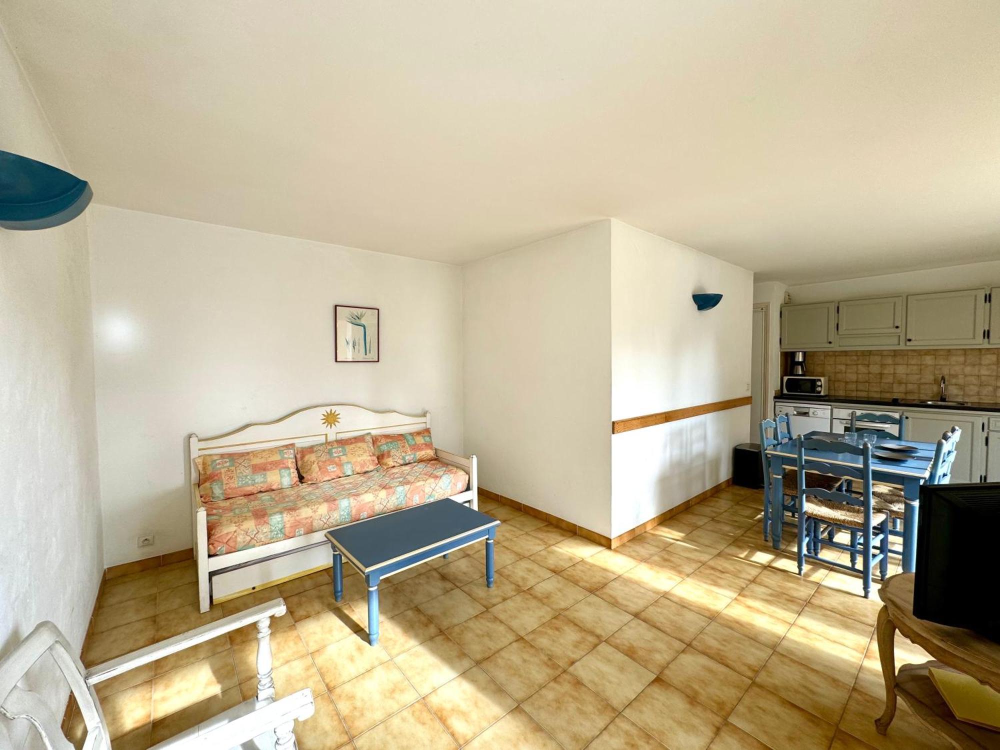 Parc Et Residence Le Provencal Йер Экстерьер фото